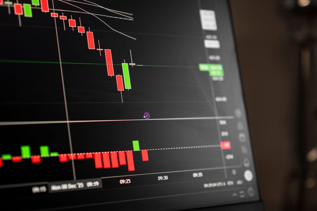 Support and Resistance in Crypto: How to Use Them — crypto trading and technical analysis