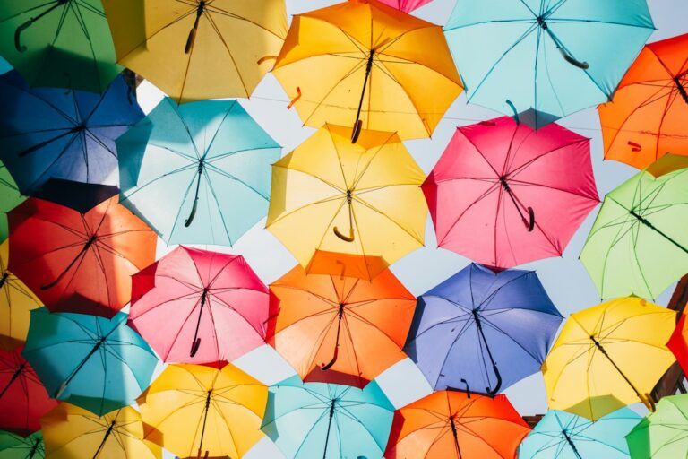 DeFi Insurance: How Onchain Cover Works and What It Pays