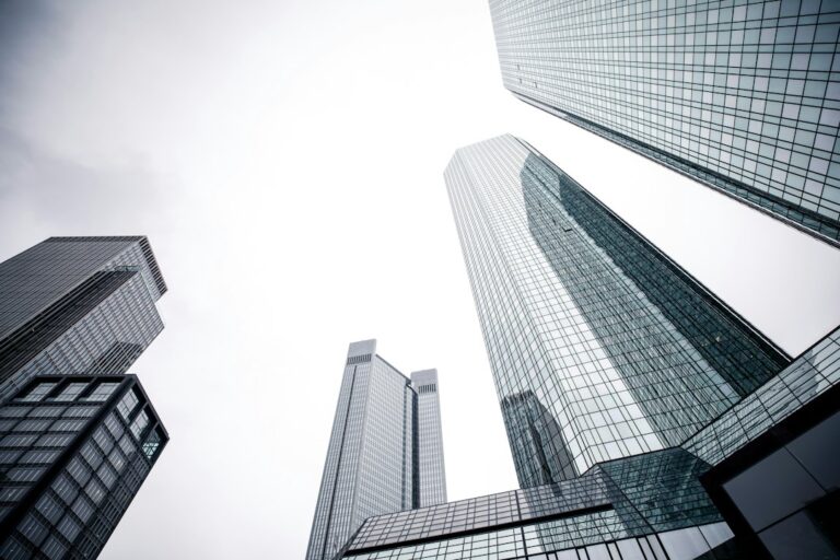 Institutional Crypto Trading: How Funds and Firms Trade Crypto